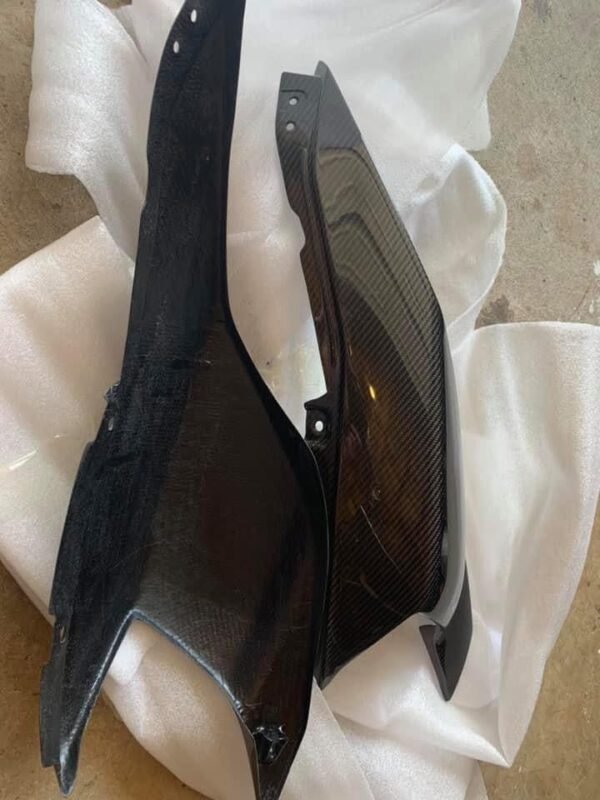 CanAm Carbon Fibre Hood and Panels