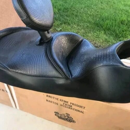 Customised CanAm Spyder RT Heated Seat For Both Driver And Passenger With Fuel Door